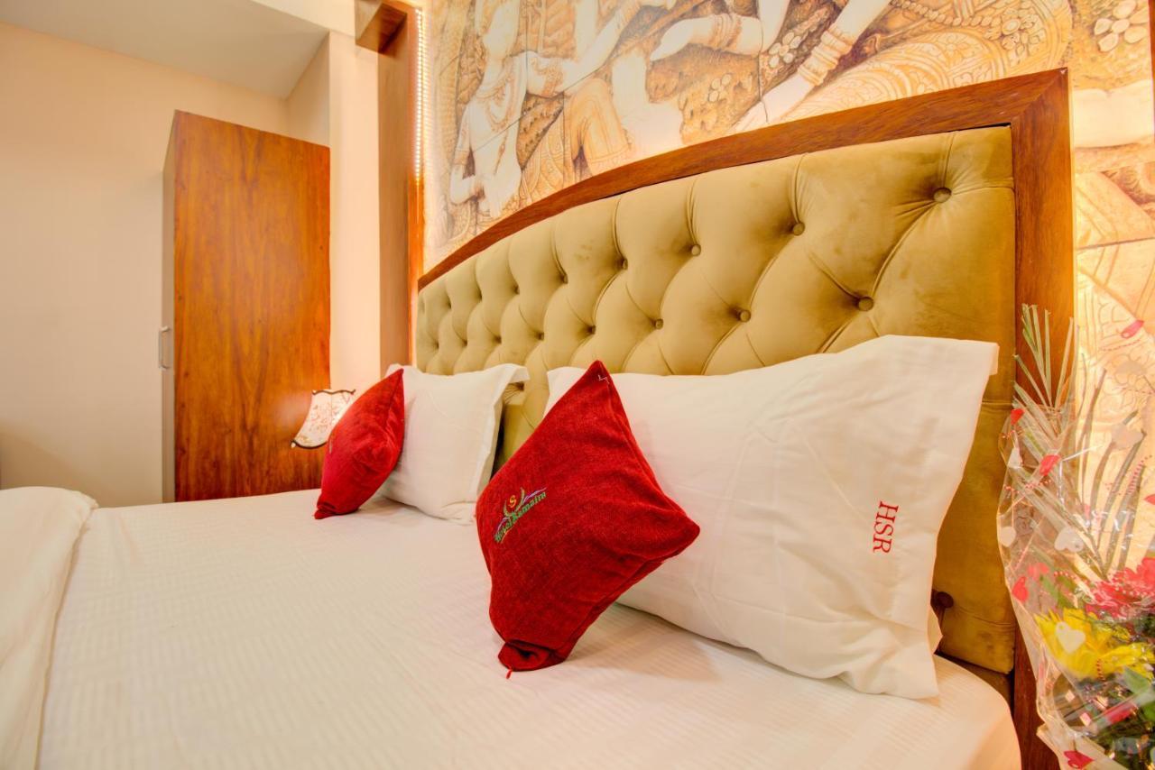 Hotel Samaira Residency,Dombivali Dive Eksteriør billede