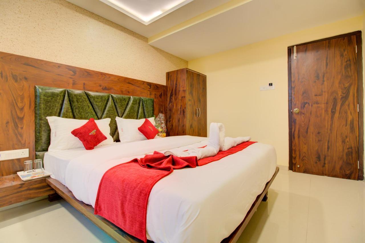 Hotel Samaira Residency,Dombivali Dive Eksteriør billede