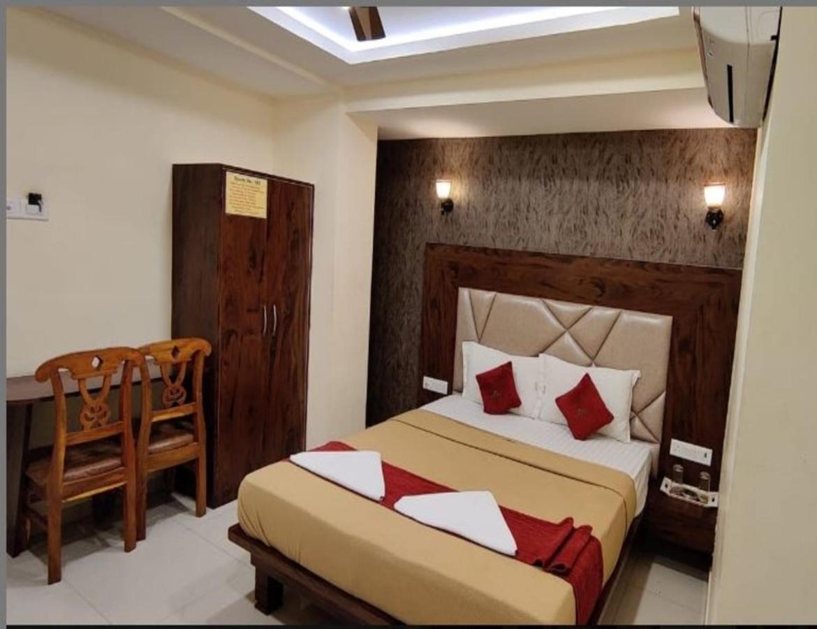 Hotel Samaira Residency,Dombivali Dive Eksteriør billede